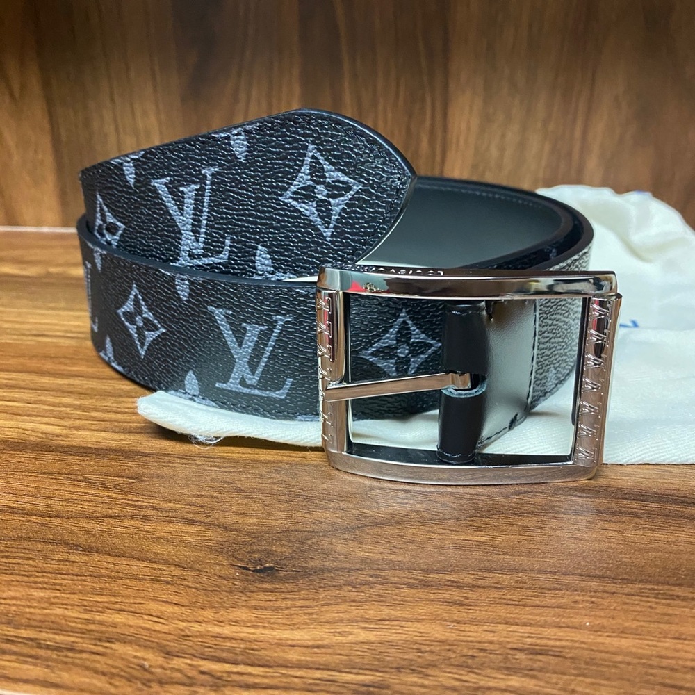 Louis Vuitton belt